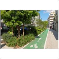 2022-04-27 Radweg,Begruenung Rue Marechal Joffre 16.jpg